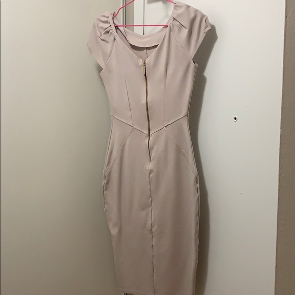 Nude-pink pencil dress - Picture 4 of 5